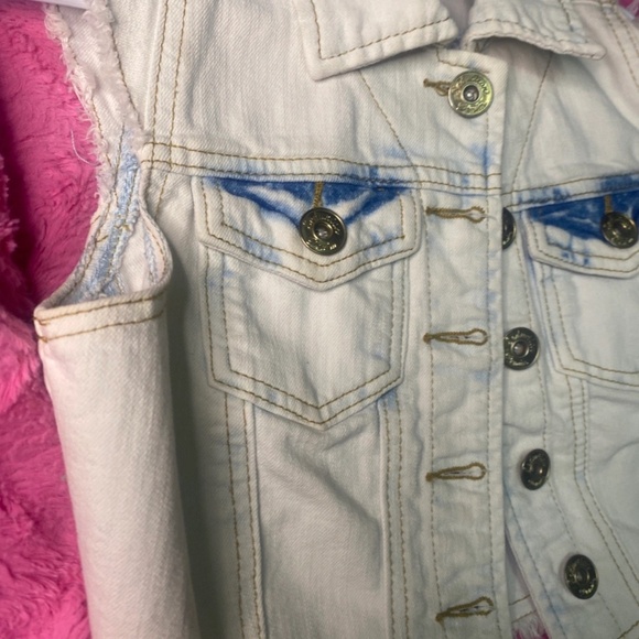 Denim vest - Picture 2 of 3